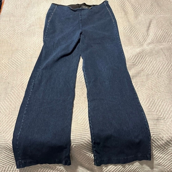 Lysse pull on jeans - Picture 1 of 3